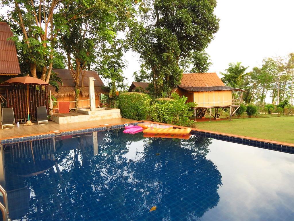 Bamboo Hideaway Resort Koh Mak Dış mekan fotoğraf